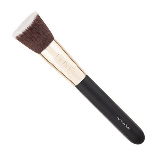 Glo Minerals Luxe Foundation Brush